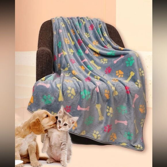 Boutique - Small Bone & Paw Print Pet Blanket - Picture 1 of 3